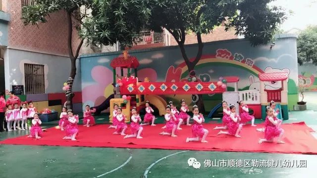 最新幼儿园学前班舞蹈精彩展示💃